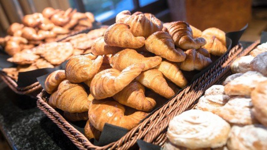 Buffet breakfast Montarto Hotel Baqueira Beret