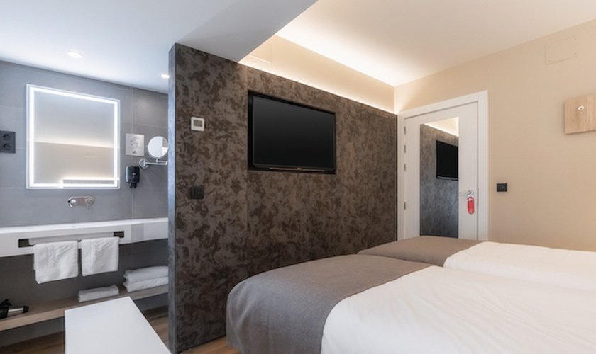 Superior double Montarto Hotel Baqueira Beret Superior double Montarto Hotel Baqueira Beret
