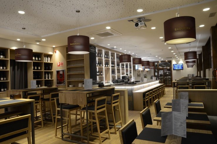 Restaurant wine bar viña pomal hôtel montarto baqueira beret Restaurant wine bar viña pomal hôtel montarto baqueira beret