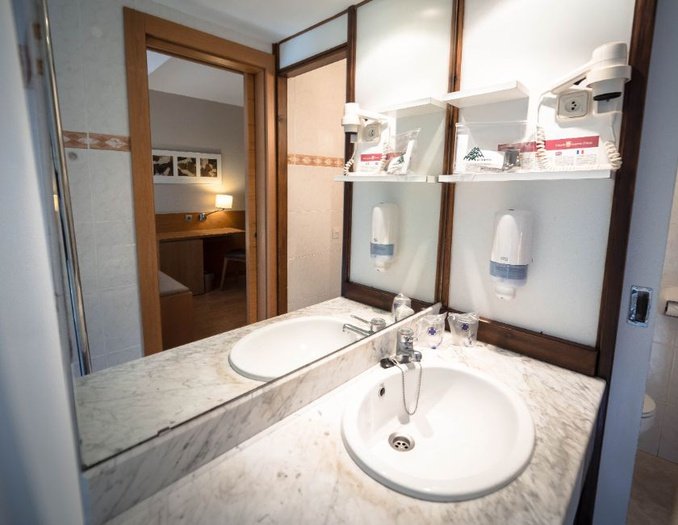 Chambre individuelle Hôtel Montarto Baqueira Beret Chambre individuelle Hôtel Montarto Baqueira Beret