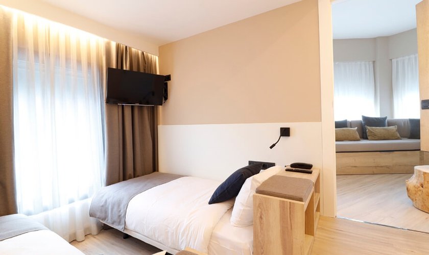 Familiar superior Montarto Hotel Baqueira Beret Familiar superior Montarto Hotel Baqueira Beret