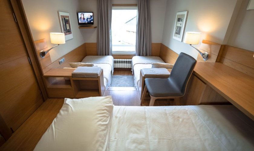 Double + extra bed Montarto Hotel Baqueira Beret Double + extra bed Montarto Hotel Baqueira Beret