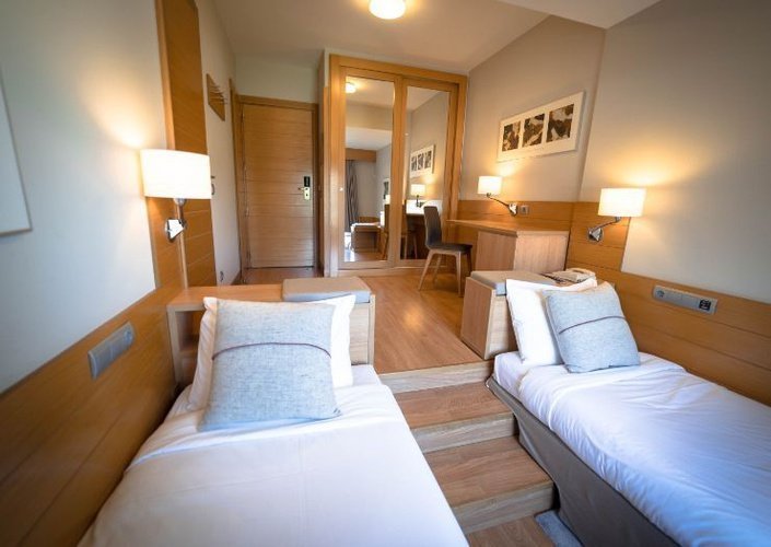 2e chbr 50% dans doubles adjacentes ! hôtel montarto baqueira beret 2e chbr 50% dans doubles adjacentes ! hôtel montarto baqueira beret