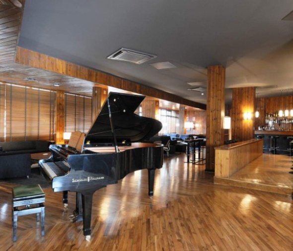 Piano bar Hotel Montarto Baqueira Beret