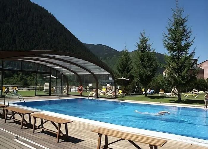 Outdoor Pool Montarto Hotel Baqueira Beret Outdoor Pool Montarto Hotel Baqueira Beret